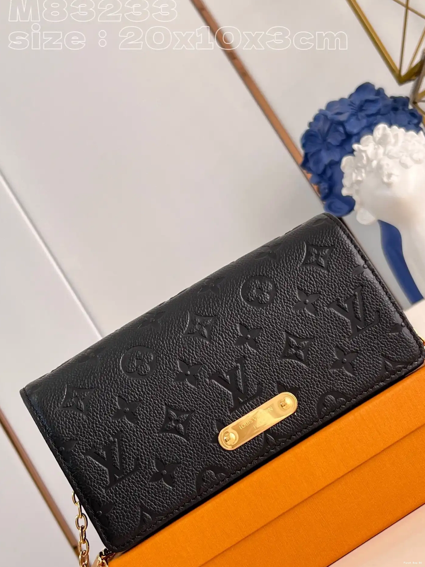 LOUIS On Chain VUITTON Lily Wallet 0516